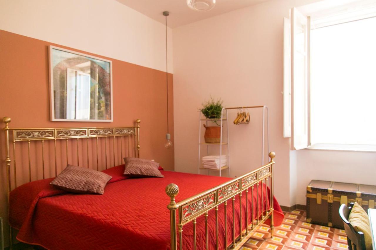 A Casa Di Nina Guest House Napoli Eksteriør billede