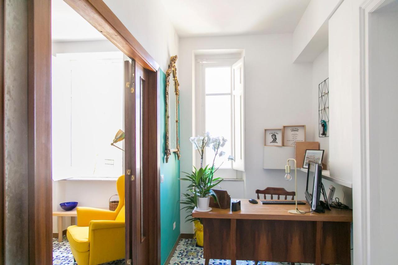 A Casa Di Nina Guest House Napoli Eksteriør billede