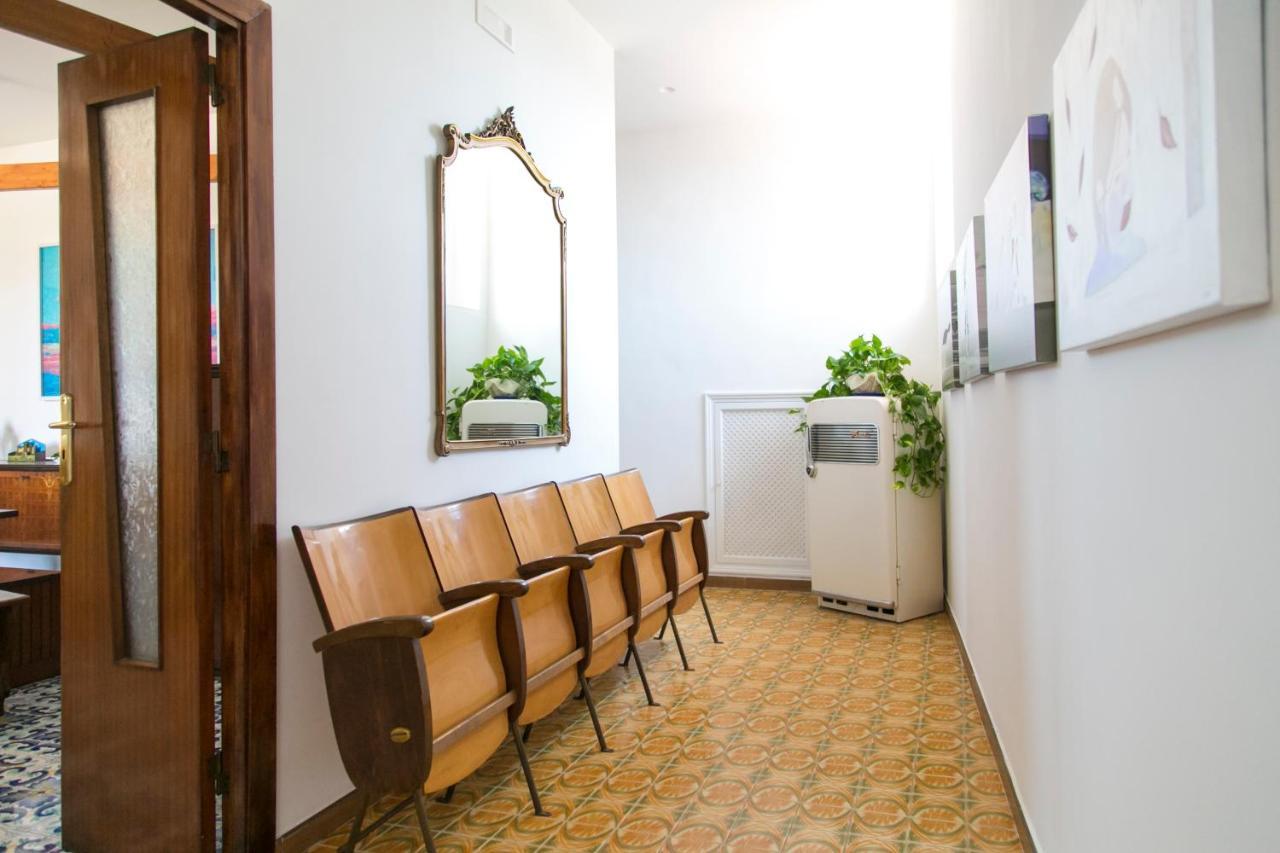 A Casa Di Nina Guest House Napoli Eksteriør billede