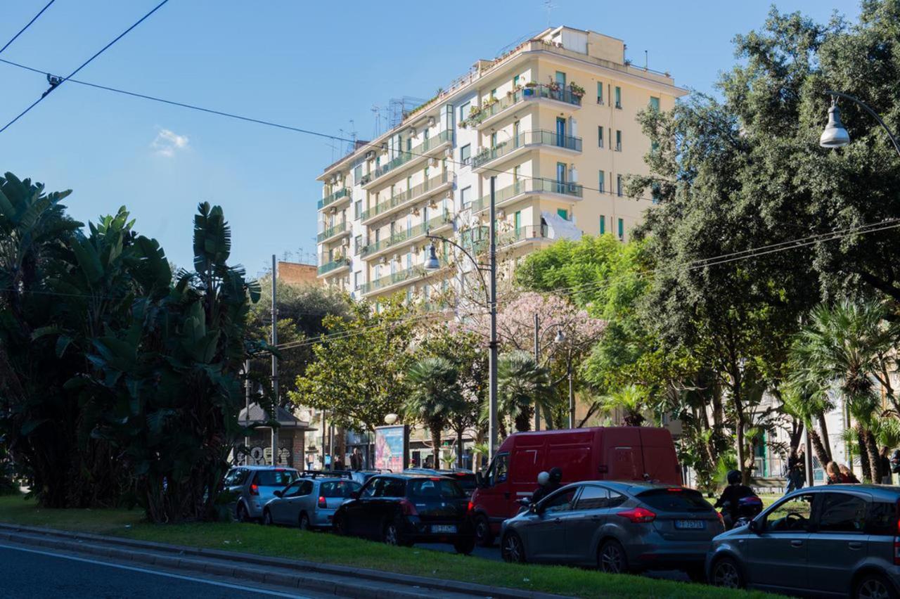 A Casa Di Nina Guest House Napoli Eksteriør billede